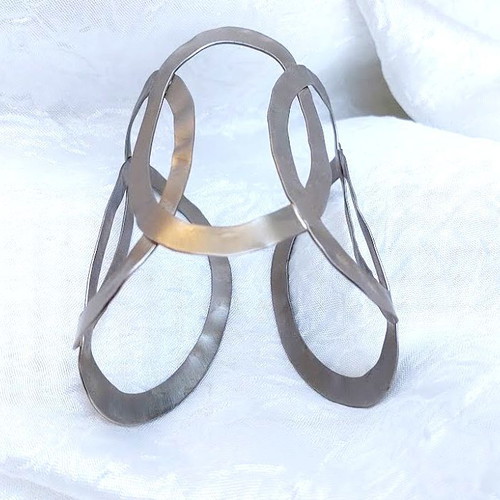 Bracelet cuff type 9 cm silver, like new