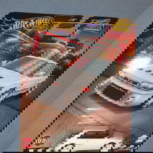 HOT WHEELS BOULEVARD MAZDA 323 GTR