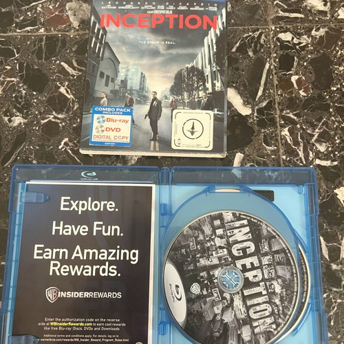 Inception Blu-ray / DVD 3-disc set like new, American edition