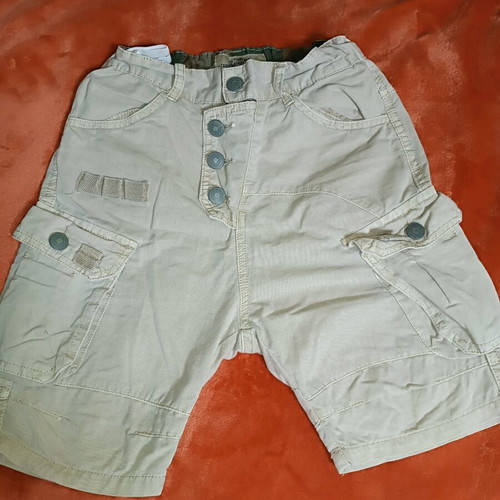 Bermuda shorts and shirt for 8-year-old boy like new, 100% cotton