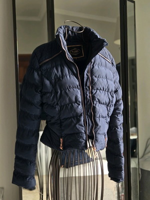 Puffer Jacket with detachable part like new, blue