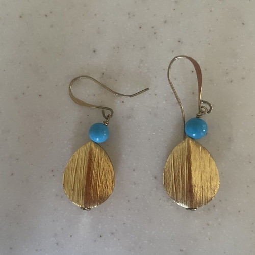 Loisir earrings used, turquoise and gold color