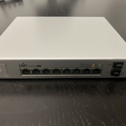 Ubiquiti UniFi Switch 8 150W used with power cable