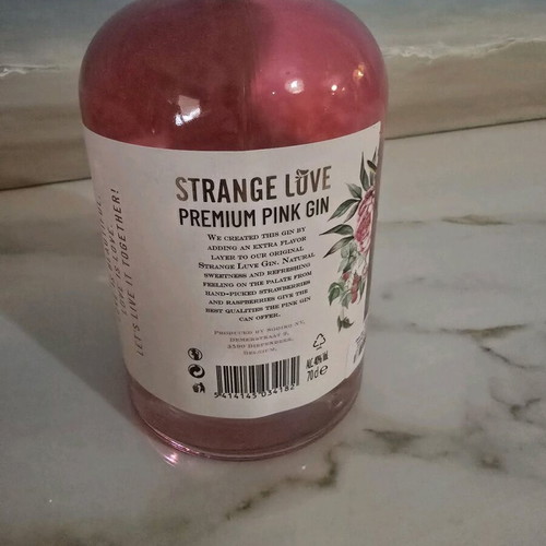 Strange Luve Premium Gin Pink 700ml new, sealed bottle
