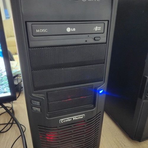 Desktop PC AMD FX-4130 Quad-Core like new, 8GB RAM, GT 730 2GB, 120GB SSD