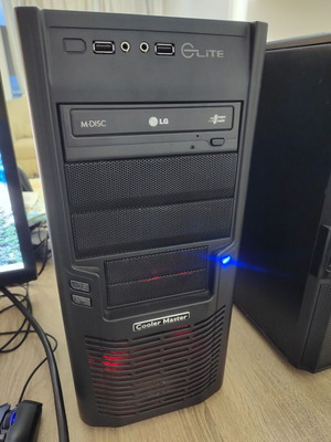 Desktop PC AMD FX-4130 Quad-Core like new, 8GB RAM, GT 730 2GB, 120GB SSD