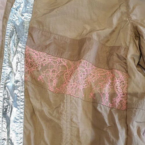 Pinko pants XS beige with silver details and pink lace like new