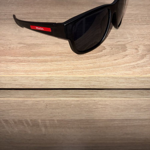 Prada Milano sunglasses like new, black and grey luxury style