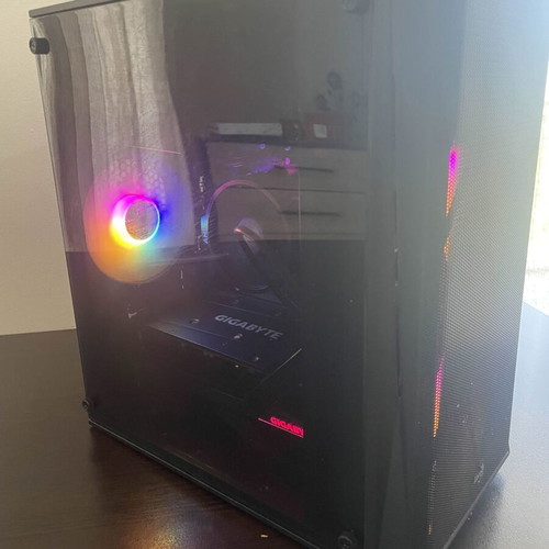 Gaming PC Ryzen 5 5500 RX 7600 16GB RAM 1TB NVMe SSD used