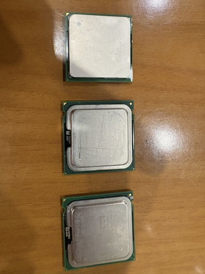 Intel Pentium 4 CPUs used, set of 3, 2.80GHz/3.00GHz/3.20GHz Retro