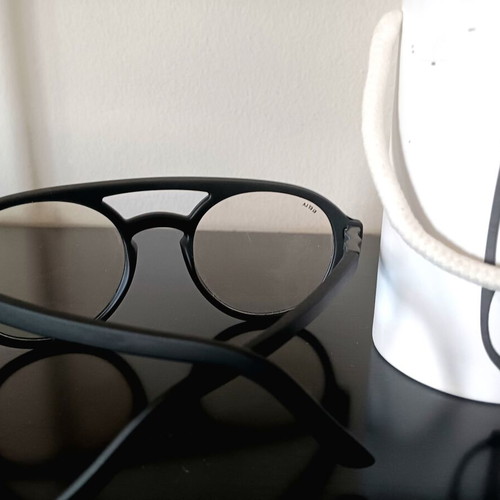 KiETLA kids screen protection glasses like new, size 9-12 years