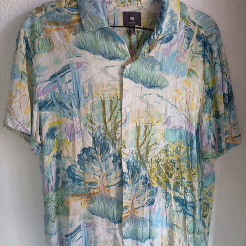 Summer shirt H&M size S colorful viscose like new
