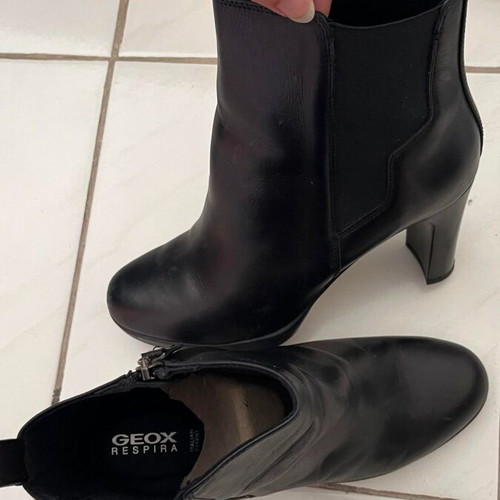 Geox Anatomic Black Leather Ankle Boots Like New Size 39