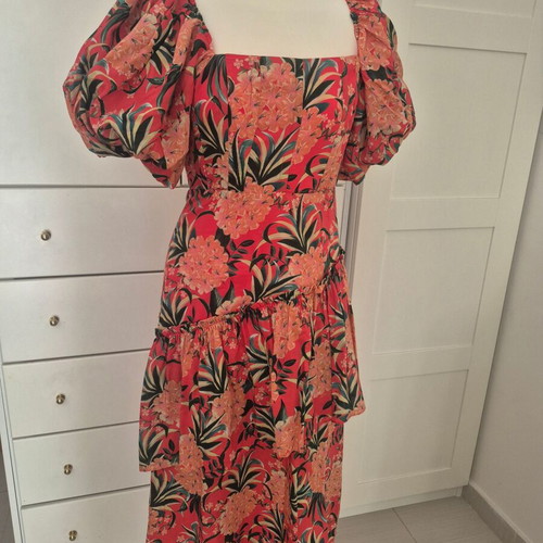 Farm Rio dress new with impressive sleeves and back, size XS