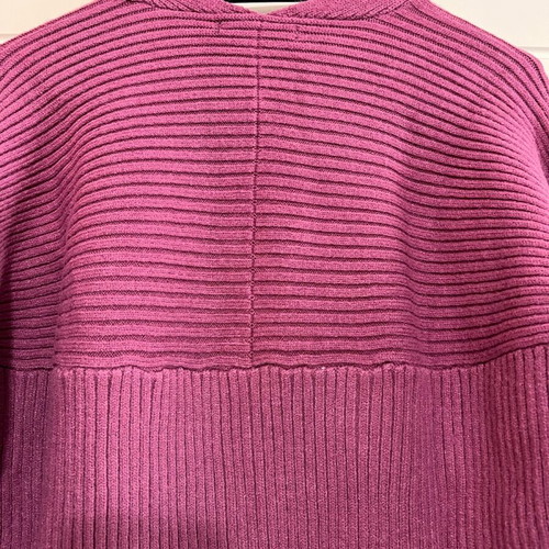 Mango pink sweater new, size L