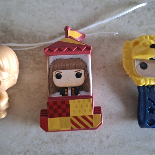 Kinder Joy Funko Pop Harry Potter like new, pack of 3 figures