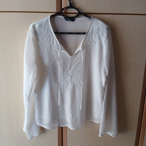 Gabbana & Gabbana semi-transparent embroidered shirt like new, size L