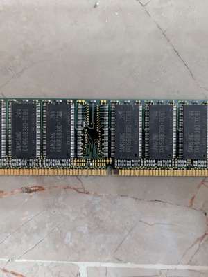 Samsung 256MB DDR PC2100 266MHz DIMM 184-pin memory used