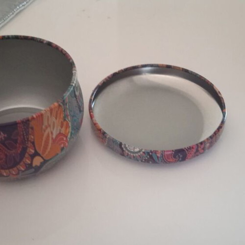 Container for tealight or scented candles new with Indian design