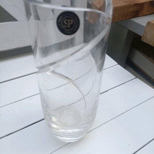 Vintage glass vase new
