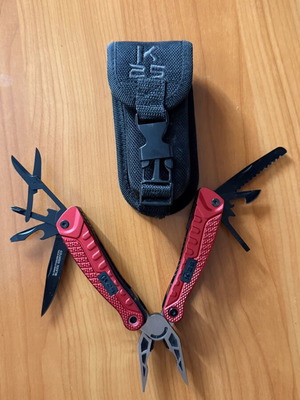 Πολυεργαλείο K25 με 10 λειτουργίες, κόκκινο, νάιλον θήκη