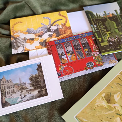Vintage Unicef set of 28 collectible art cards new