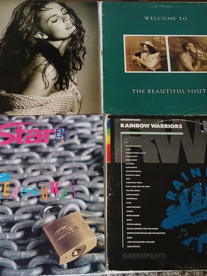90's pop records used, set