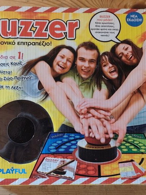 Buzzer board game like new
