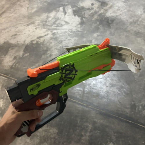 Nerf toy blasters, set of 9, used