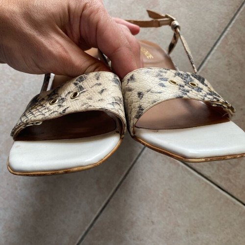 Miafirenze women's pumps like new, size 40