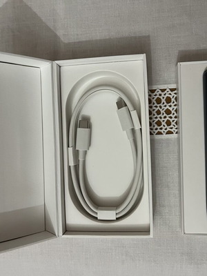 IQOS ILUMA i ONE device, dark blue