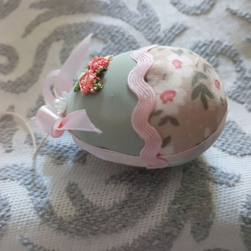 Mini turquoise decorative Easter egg 5cm like new
