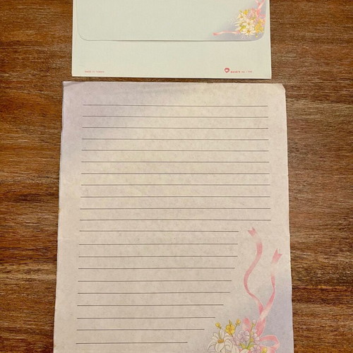 Vintage stationery set used from the 1990s