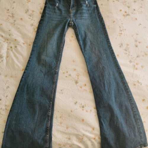 Denim jeans blue dark flare size small like new
