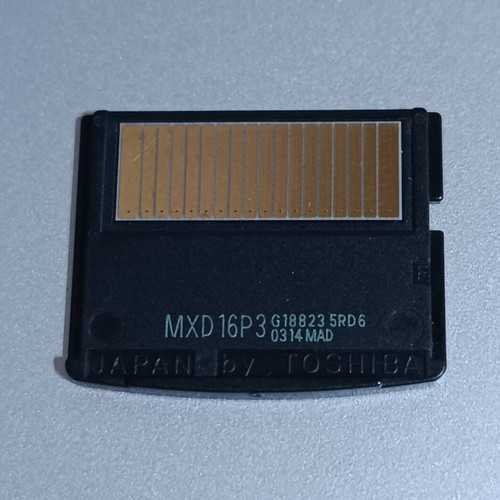 Olympus Fujifilm 16MB xD-Picture memory card by Toshiba