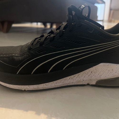 Puma X-Cell 44 athletic shoes like new, black