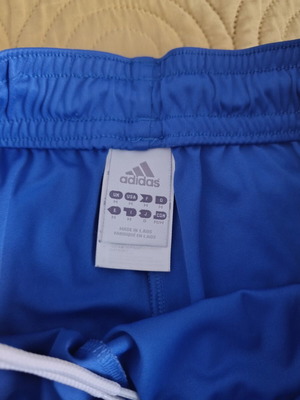 Adidas σορτς βερμούδα 3 stripe καινούργια, άσπρο και μπλε, μέγεθος M