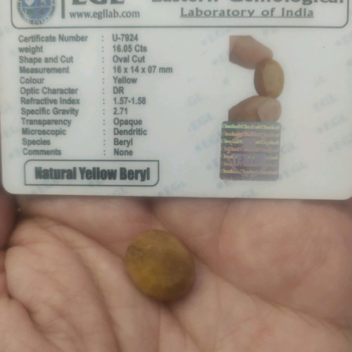 Yellow Beryl 16.05 ct new with certificate of authenticity