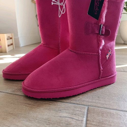 Bozikis women's boots new, size 38