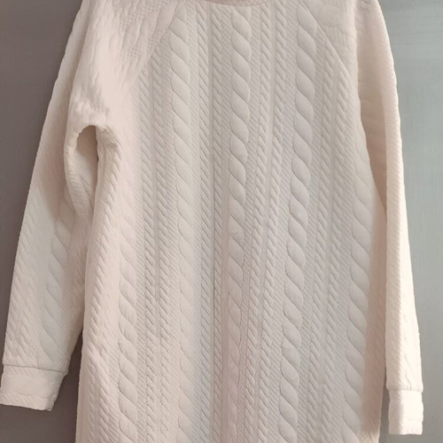 Sweatshirt dress used, size M, white with braid pattern