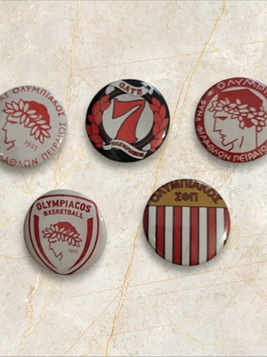 Olympiacos badges new, set of 5 with safety pin