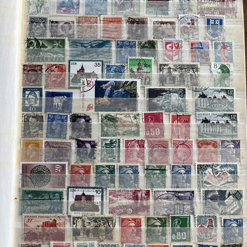 A4 Stamp Album with 16 Pages, World Collection