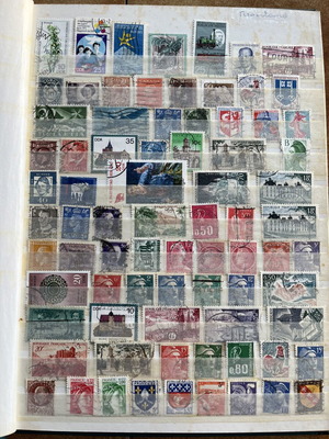 A4 Stamp Album with 16 Pages, World Collection