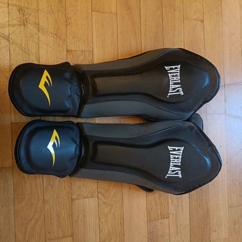 Everlast martial arts shin guards used