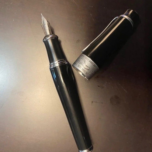 Duke Charley Chaplin Model Fountain Pen new