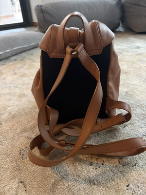 Furla Flow S leather backpack, brandy brown