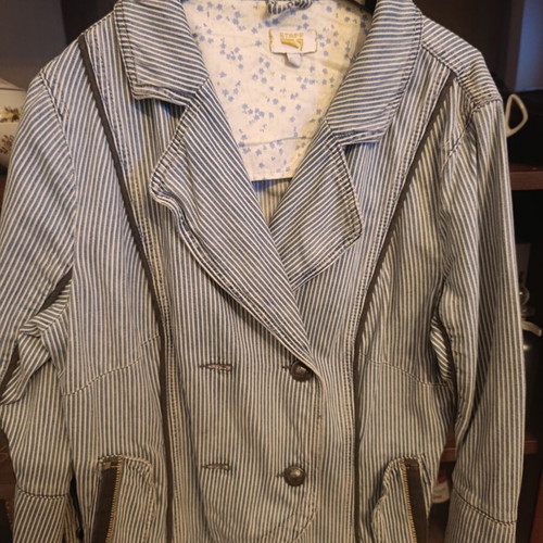 Staff Jeans & Co denim jacket, large, 3/4 sleeve, white and blue