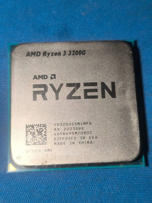 AMD Ryzen 3 3200G με Radeon Vega 8 γραφικά σαν καινούργιο