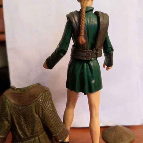 Elizabeth Swann action figure Pirates of the Caribbean like new