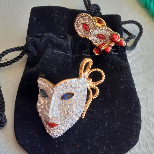 Swarovski Mask Pin Brooch with Clear Crystals, new